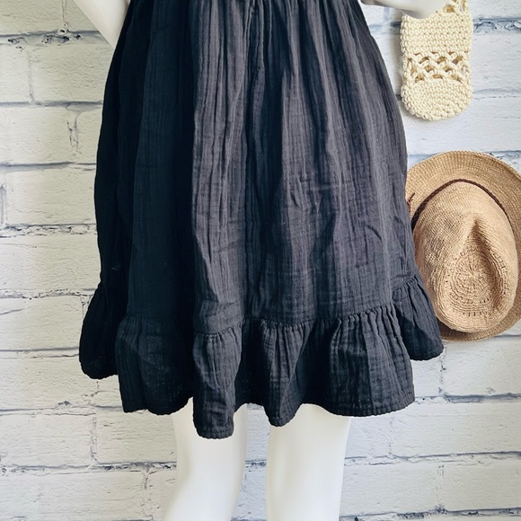 Old Navy Mini Cami Dress - Picture 6 of 10
